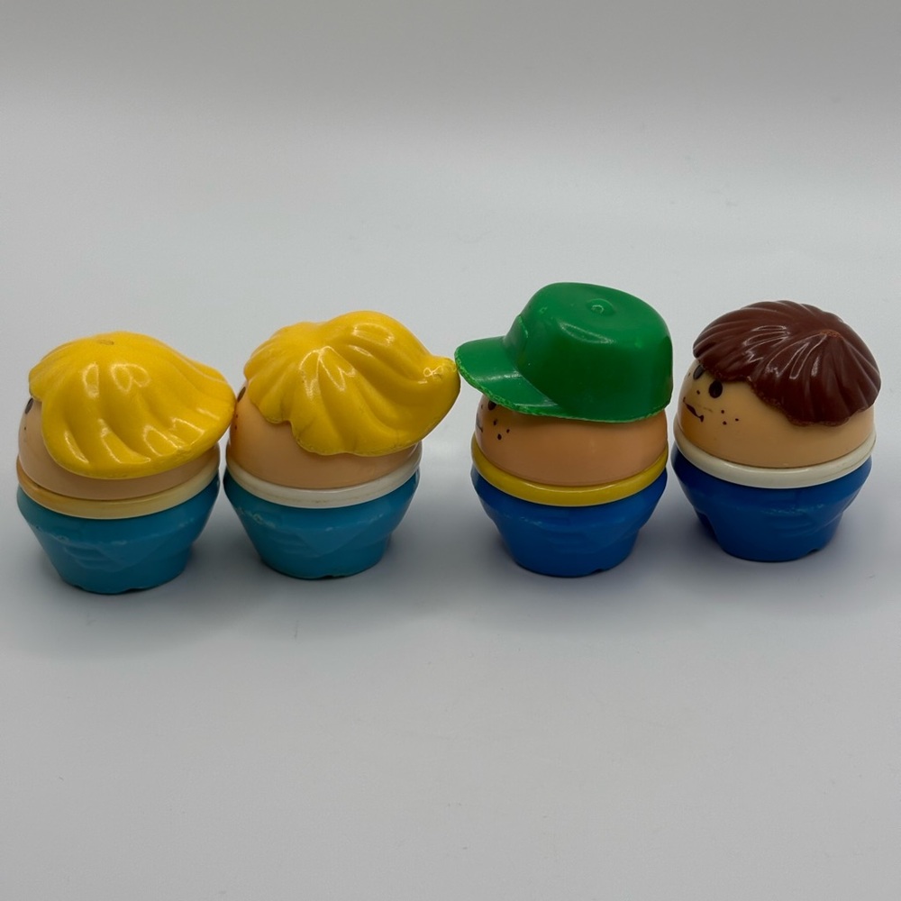 Lot 4 Vintage LITTLE TIKES Toddle Tots Chunky Figures Boy Green Hat Blonde Girl - Picture 3 of 12